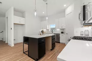 4714 Thornton Views Rd, Houston, TX 77018 - Photo 18