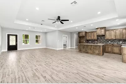 24 County Road 2293, Cleveland, TX 77327 - Photo 8