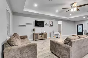 24 County Rd 2293, Cleveland, TX 77327 - Photo 14