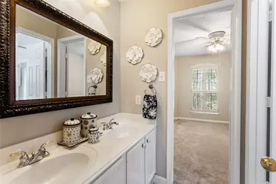 4011 W Pine Brook Way, Houston, TX 77059 - Photo 34