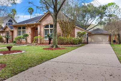 4011 W Pine Brook Way, Houston, TX 77059 - Photo 4