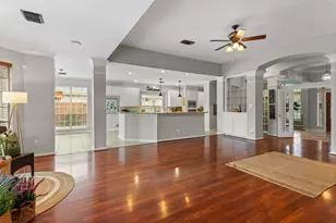 4011 W Pine Brook Way, Houston, TX 77059 - Photo 10