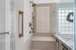 104 Grand Falls Ct, League City, TX 77539 - Photo 24