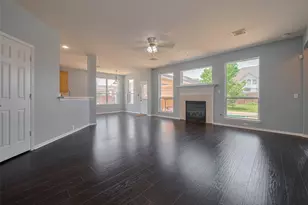 9205 Sunridge Ct, Pearland, TX 77584 - Photo 12