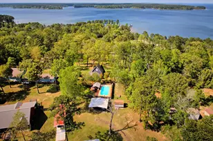 670 Cedar Crest Cir, Hemphill, TX 75948 - Photo 4