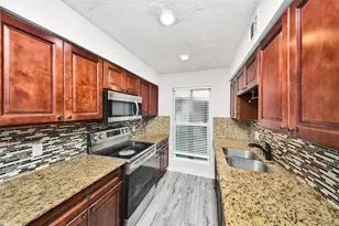 13114 Ensley Wood Dr, Houston, TX 77082 - Photo 10