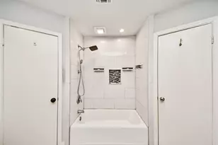13114 Ensley Wood Dr, Houston, TX 77082 - Photo 18