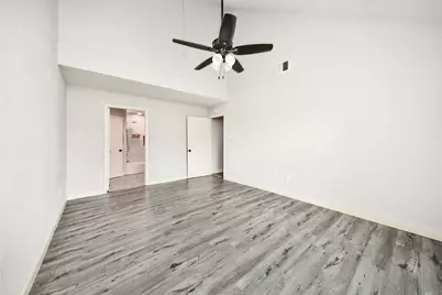 13114 Ensley Wood Drive, Houston, TX 77082 - Photo 16
