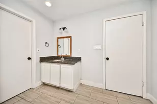 13114 Ensley Wood Dr, Houston, TX 77082 - Photo 18