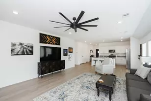 9919 Summer Peony Ct, Baytown, TX 77521 - Photo 12