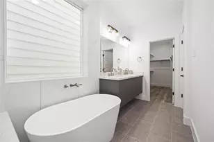 1805 Emir St, Houston, TX 77009 - Photo 20