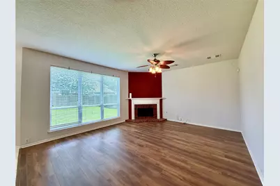 7426 Maple Run Drive, Sugar Land, TX 77479 - Photo 4