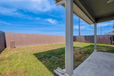 7446 French Quarter Court, Fulshear, TX 77441 - Photo 26