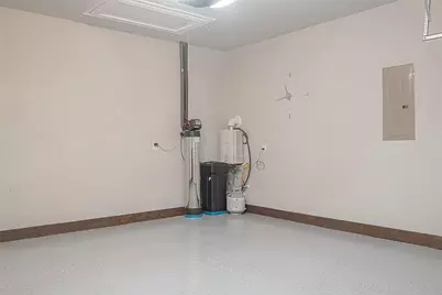 7446 French Quarter Court, Fulshear, TX 77441 - Photo 24