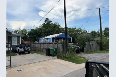 818 E 40th Street, Houston, TX 77022 - Photo 4