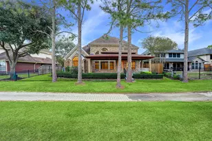 2410 Sawgrass Ct, League City, TX 77573 - Photo 2