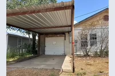1508 N Hill Street, Three Rivers, TX 78071 - Photo 2