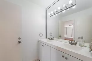 2800 Jeanetta St, Houston, TX 77063 - Photo 16