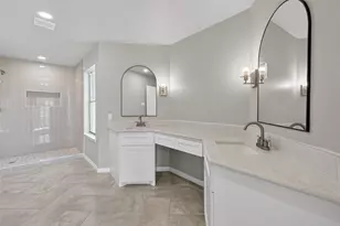 11406 Caesar Dr, Houston, TX 77477 - Photo 14