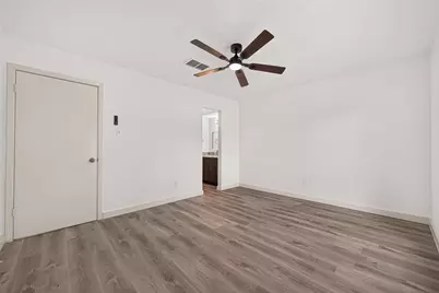 13722 New Village Lane, Sugar Land, TX 77498 - Photo 20