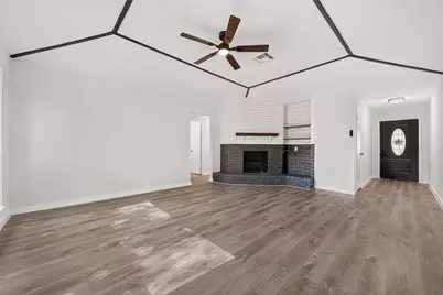 13722 New Village Lane, Sugar Land, TX 77498 - Photo 4