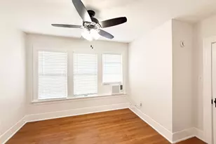 1126 Berthea St, Houston, TX 77006 - Photo 14