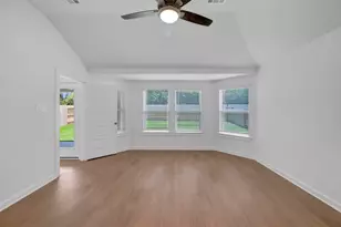 21462 Jacaranda Blossom Wy, Tomball, TX 77377 - Photo 6