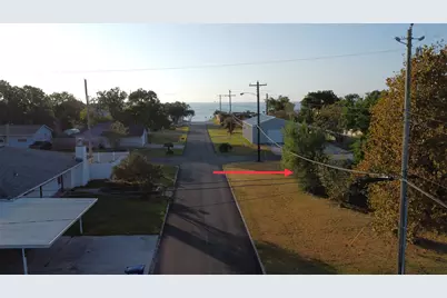 7923 Bayside Boulevard, Beach City, TX 77523 - Photo 4