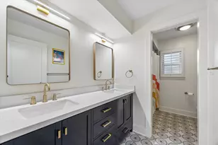 10734 Bordley Dr, Houston, TX 77042 - Photo 12