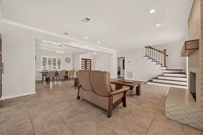 619 Flaghoist Lane, Houston, TX 77079 - Photo 8