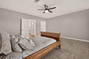 619 Flaghoist Ln, Houston, TX 77079 - Photo 40