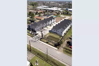 322 Charlock St Street, Houston, TX 77022 - Photo 16