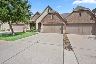 9026 Centennial Dr, Conroe, TX 77384 - Photo 1