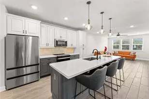 6804 Westview Dr, Houston, TX 77055 - Photo 1