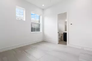 802 Detering St, Houston, TX 77007 - Photo 10