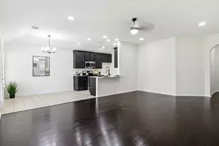 417 Decoster Blvd, Alvin, TX 77511 - Photo 8