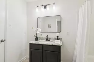 417 Decoster Blvd, Alvin, TX 77511 - Photo 16