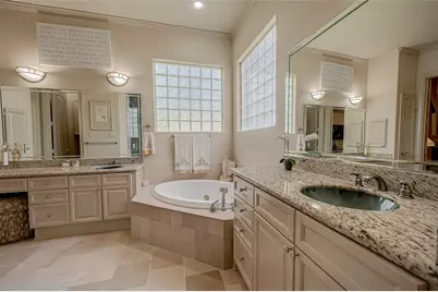 5514 Bosque Street, Houston, TX 77056 - Photo 22