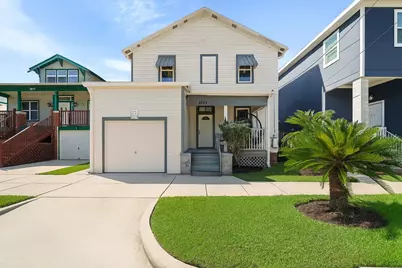 3223 Avenue M #B, Galveston, TX 77550 - Photo 1