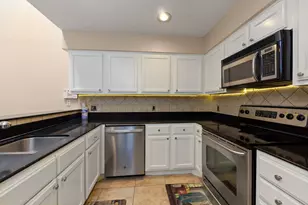 2611 Grants Lake Blvd, Sugar Land, TX 77479 - Photo 12