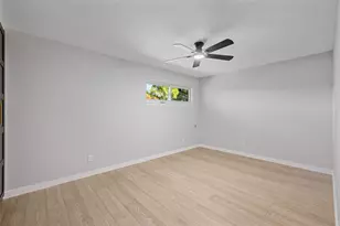 909 Silber Rd, Houston, TX 77024 - Photo 12