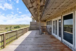342 Beach Front Dr, Matagorda, TX 77457 - Photo 34