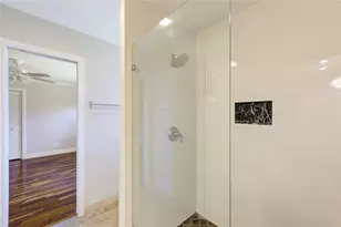 358 Tealwood Dr, Houston, TX 77024 - Photo 40