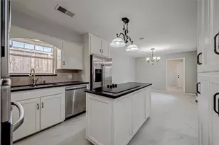 4506 Mimosa Dr, Bellaire, TX 77401 - Photo 20