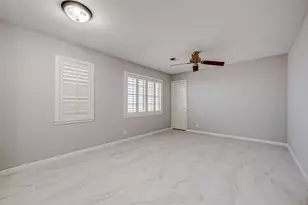 4506 Mimosa Dr, Bellaire, TX 77401 - Photo 38