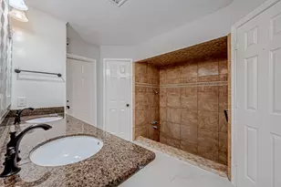4506 Mimosa Dr, Bellaire, TX 77401 - Photo 42