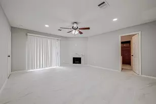 4506 Mimosa Dr, Bellaire, TX 77401 - Photo 12