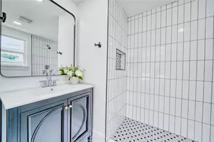 1569 Elliott St, Houston, TX 77023 - Photo 22