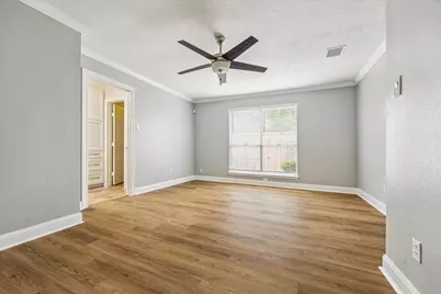 12124 Burdine Street, Houston, TX 77035 - Photo 8