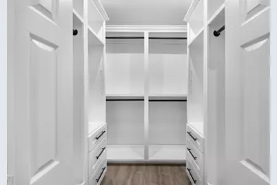 321 Briarwood Drive, Baytown, TX 77520 - Photo 16